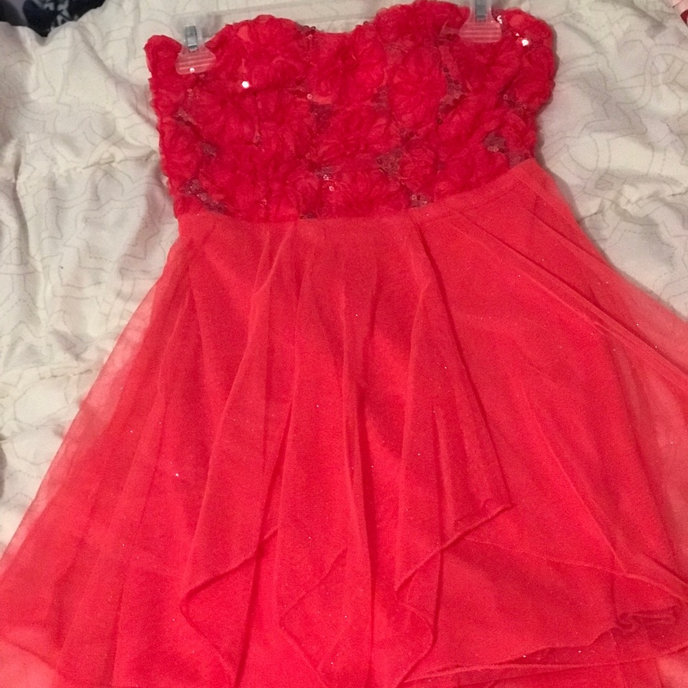 Strapless semi dress